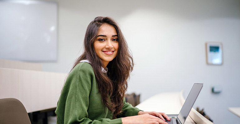 Portrait,Of,A,Beautiful,,Young,And,Intelligent-looking,Indian,Asian,Woman